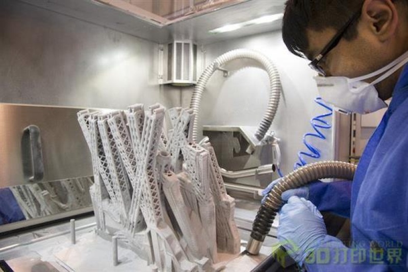 空客3D打印仿生设计的机舱隔离结构 预2016年认证试飞