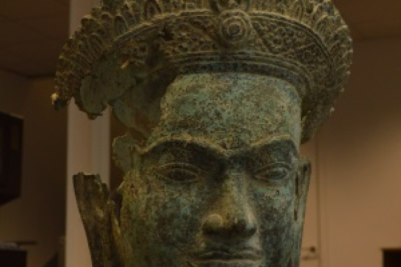 全彩纸3D打印技术再现11世纪柬埔寨国王头像