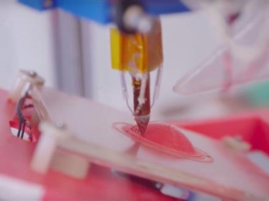 三菱研发五轴3D打印机 提高5倍打印强度