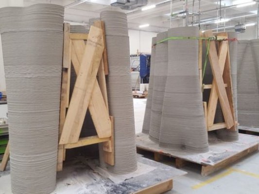 对5G的犹豫竟是因为设施不美观？法国将12米高3D打印电信塔融入景观