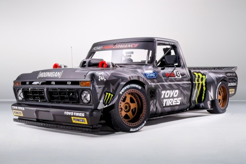 福特在五天内为汽车创造了“最大的3D打印金属零件”